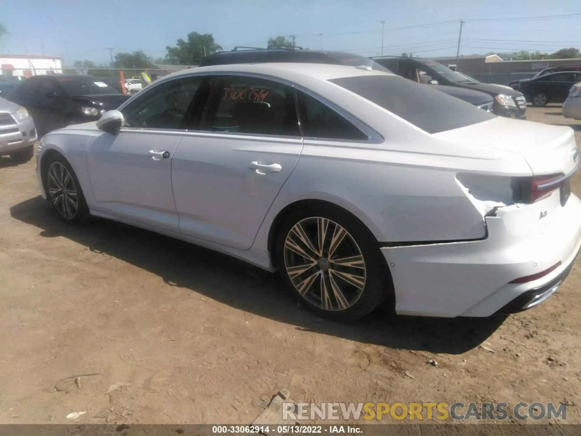 3 Фотография поврежденного автомобиля WAUL2AF23KN111988 AUDI A6 2019