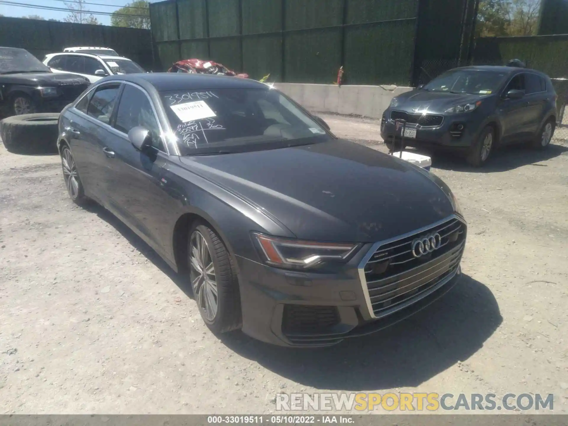 1 Фотография поврежденного автомобиля WAUL2AF27KN100069 AUDI A6 2019