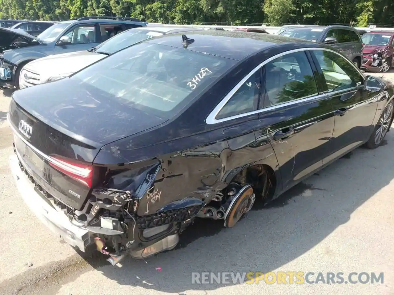 4 Photograph of a damaged car WAUL2AF29KN064370 AUDI A6 2019