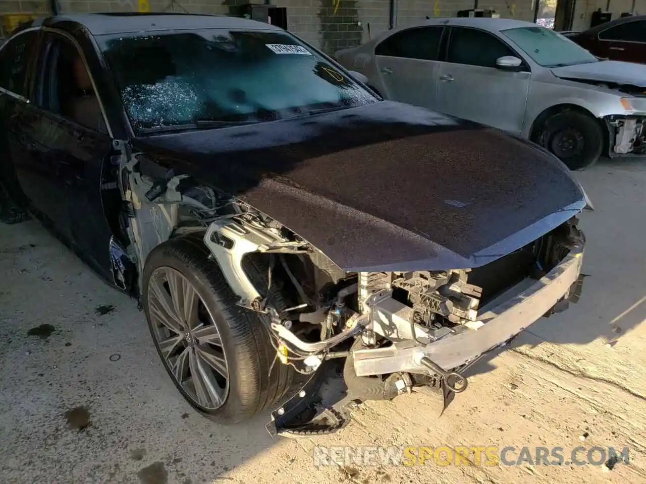 9 Photograph of a damaged car WAUL2AF29KN071545 AUDI A6 2019