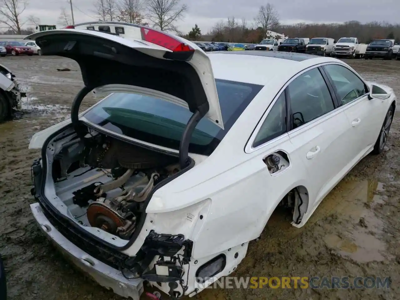 4 Photograph of a damaged car WAUL2AF2XKN054818 AUDI A6 2019