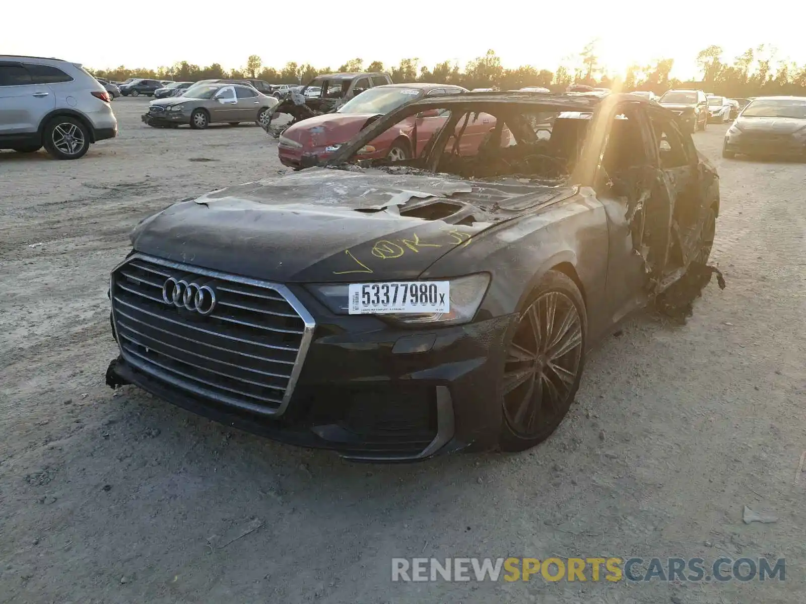 2 Фотография поврежденного автомобиля WAUL2AF2XKN058951 AUDI A6 2019