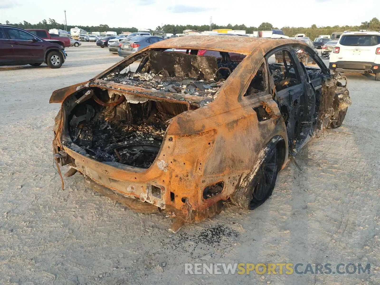 4 Photograph of a damaged car WAUL2AF2XKN058951 AUDI A6 2019