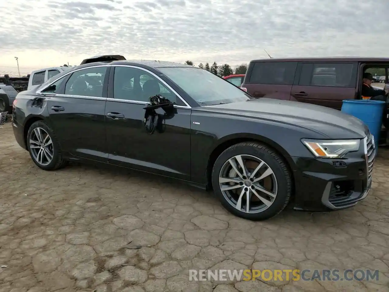 4 Photograph of a damaged car WAUL2AF2XKN060313 AUDI A6 2019