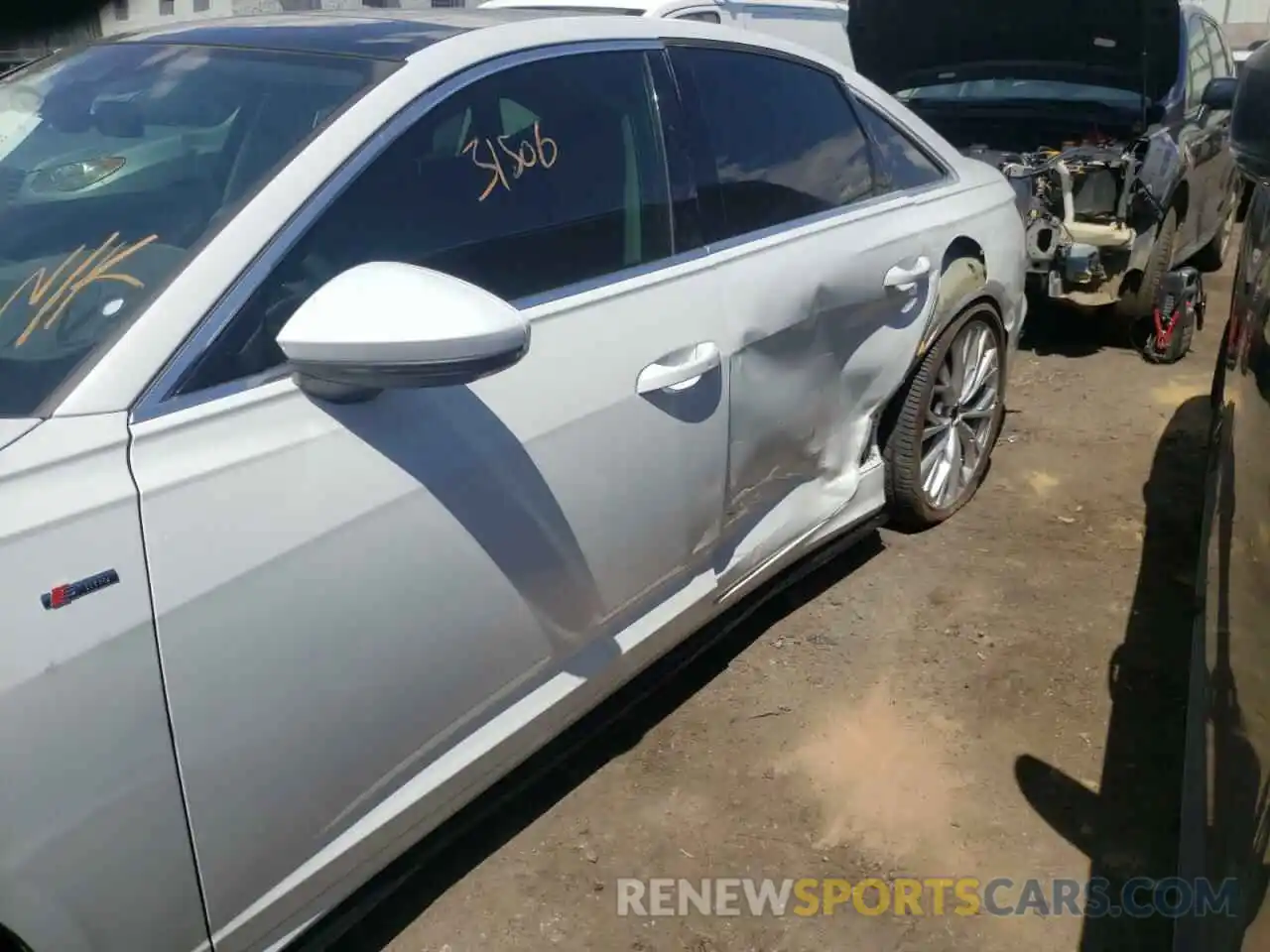 9 Photograph of a damaged car WAUM2AF20KN041354 AUDI A6 2019