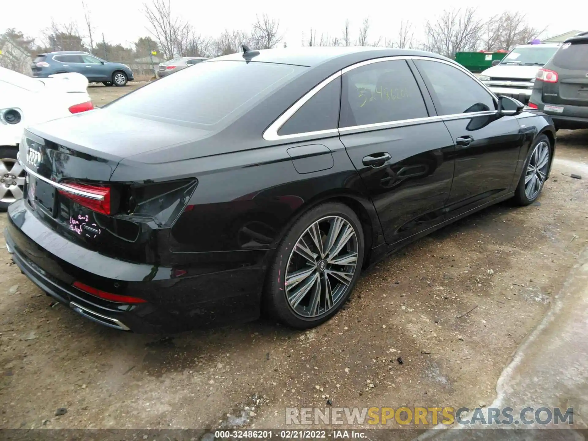 4 Фотография поврежденного автомобиля WAUM2AF22KN100338 AUDI A6 2019