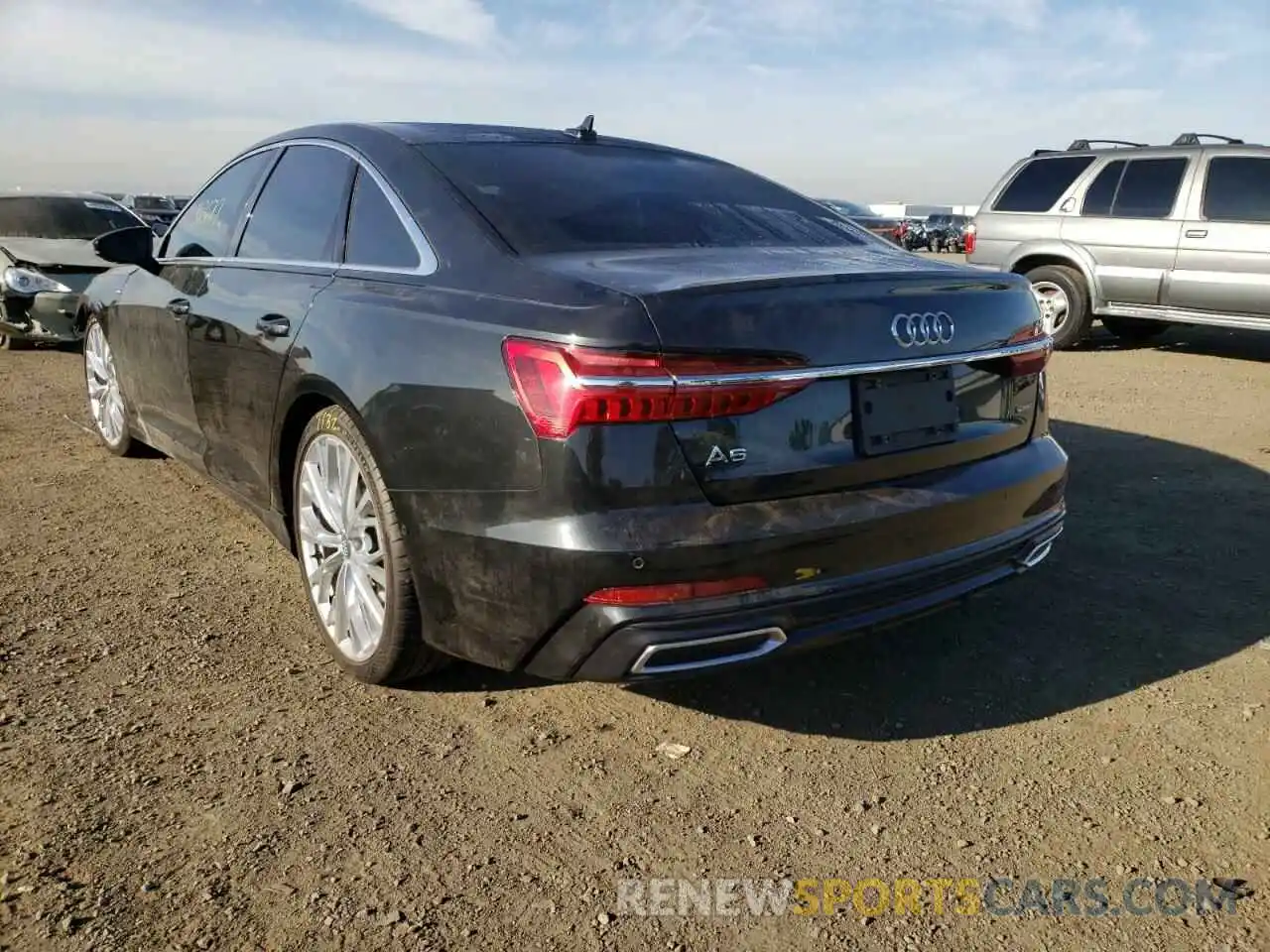 3 Фотография поврежденного автомобиля WAUM2AF23KN052414 AUDI A6 2019