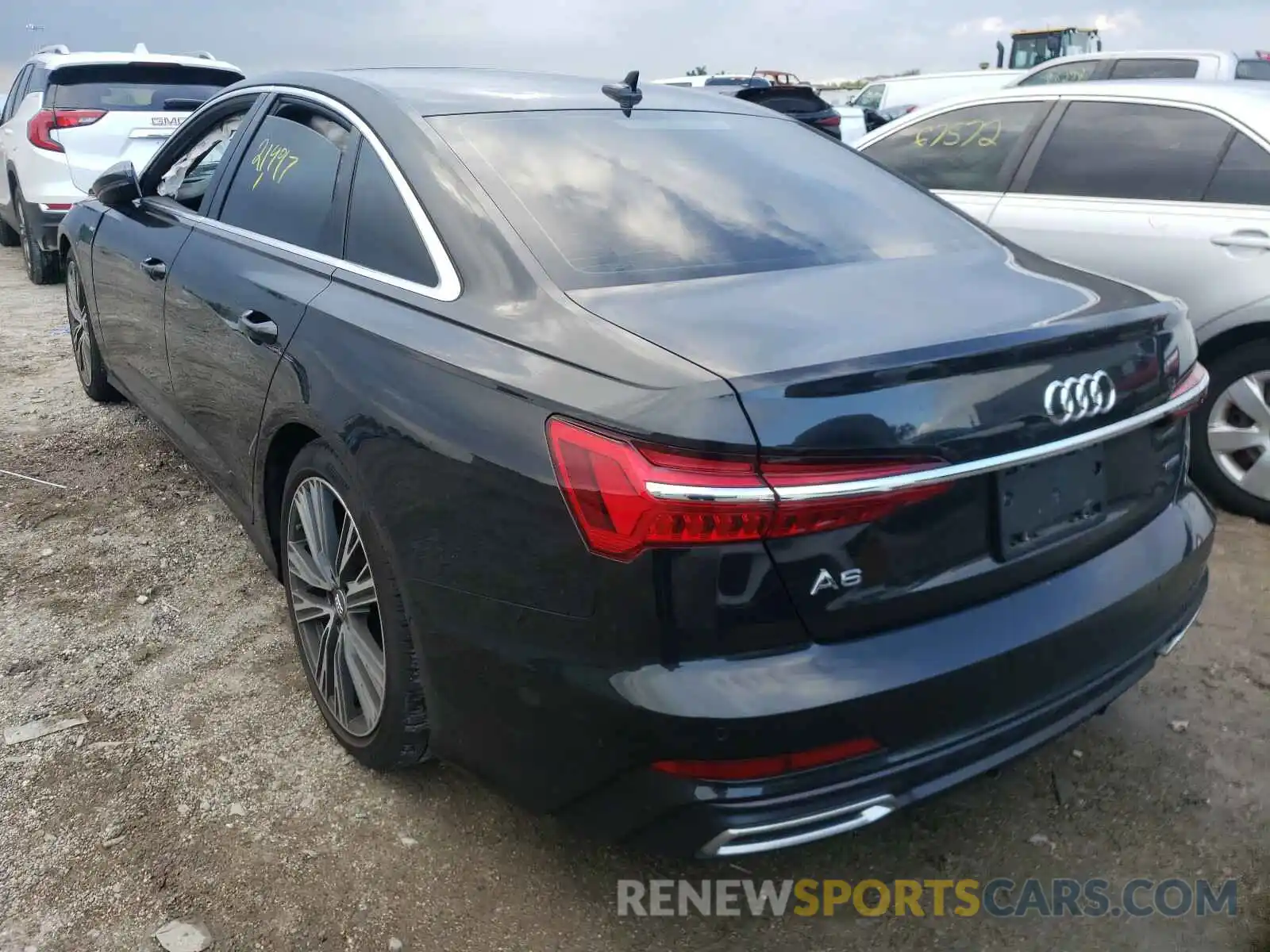 3 Фотография поврежденного автомобиля WAUM2AF25KN060174 AUDI A6 2019