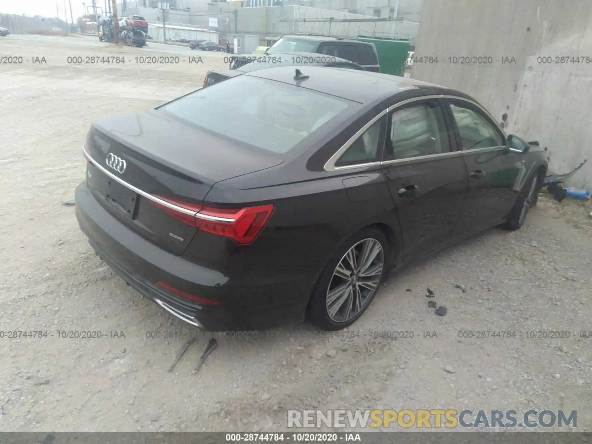 4 Фотография поврежденного автомобиля WAUM2AF26KN067330 AUDI A6 2019