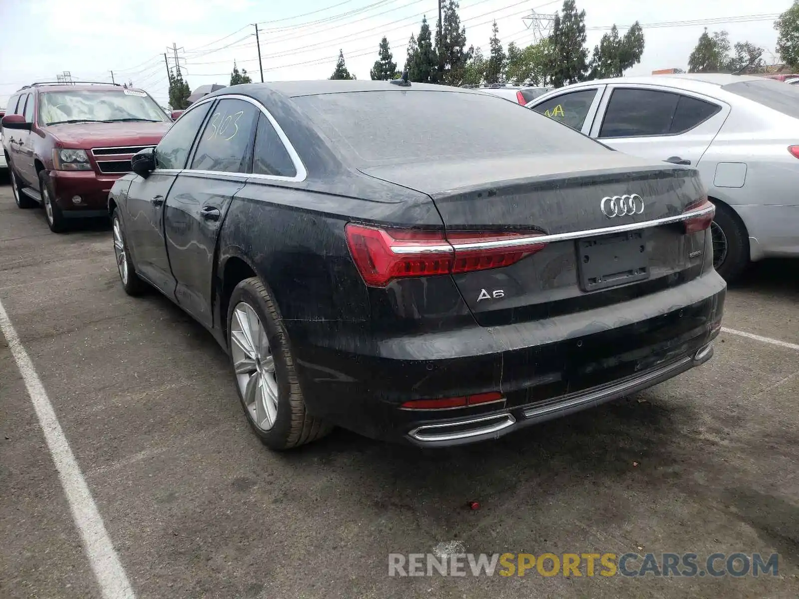 3 Фотография поврежденного автомобиля WAUD8AF29LN003587 AUDI A6 2020