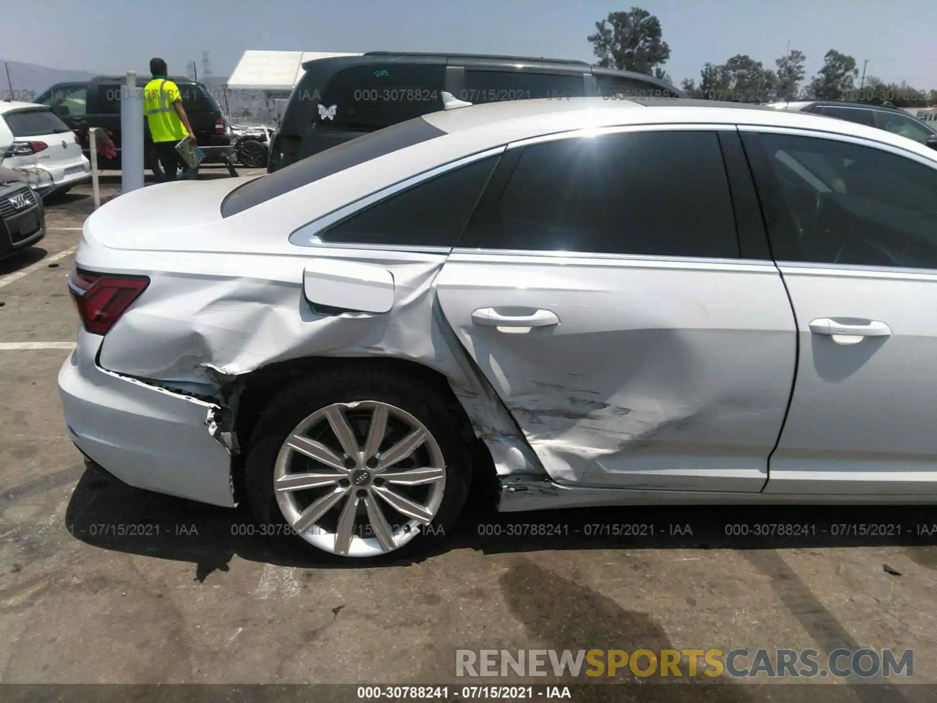 6 Photograph of a damaged car WAUD8AF2XLN086348 AUDI A6 2020