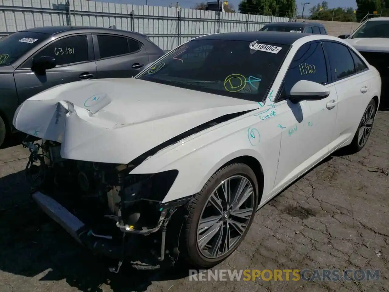 2 Photograph of a damaged car WAUE8AF25LN003591 AUDI A6 2020