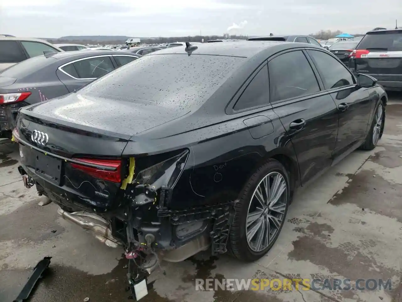 4 Photograph of a damaged car WAUE8AF27LN091852 AUDI A6 2020