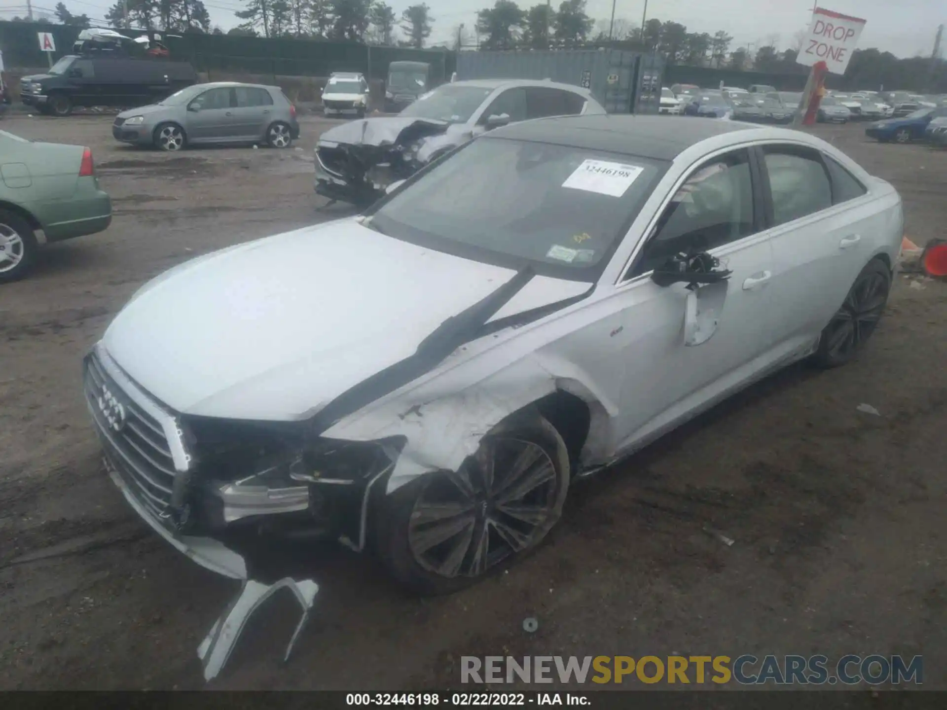 2 Фотография поврежденного автомобиля WAUE8AF28LN052784 AUDI A6 2020