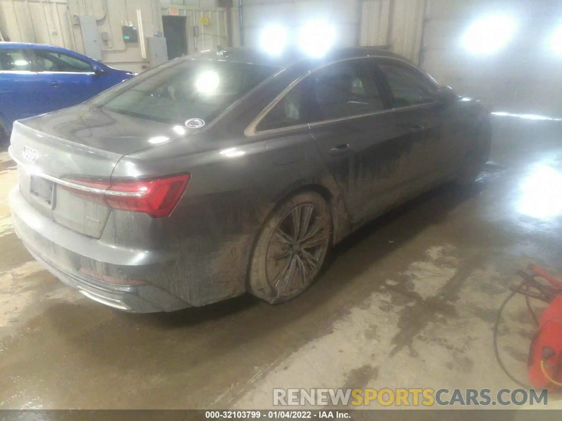 4 Фотография поврежденного автомобиля WAUK2AF23LN083610 AUDI A6 2020