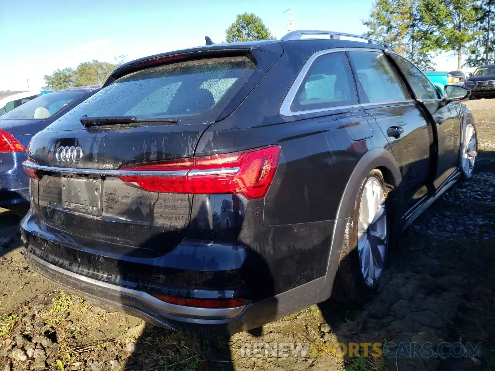 4 Photograph of a damaged car WAU72BF26MN023074 AUDI A6 2021