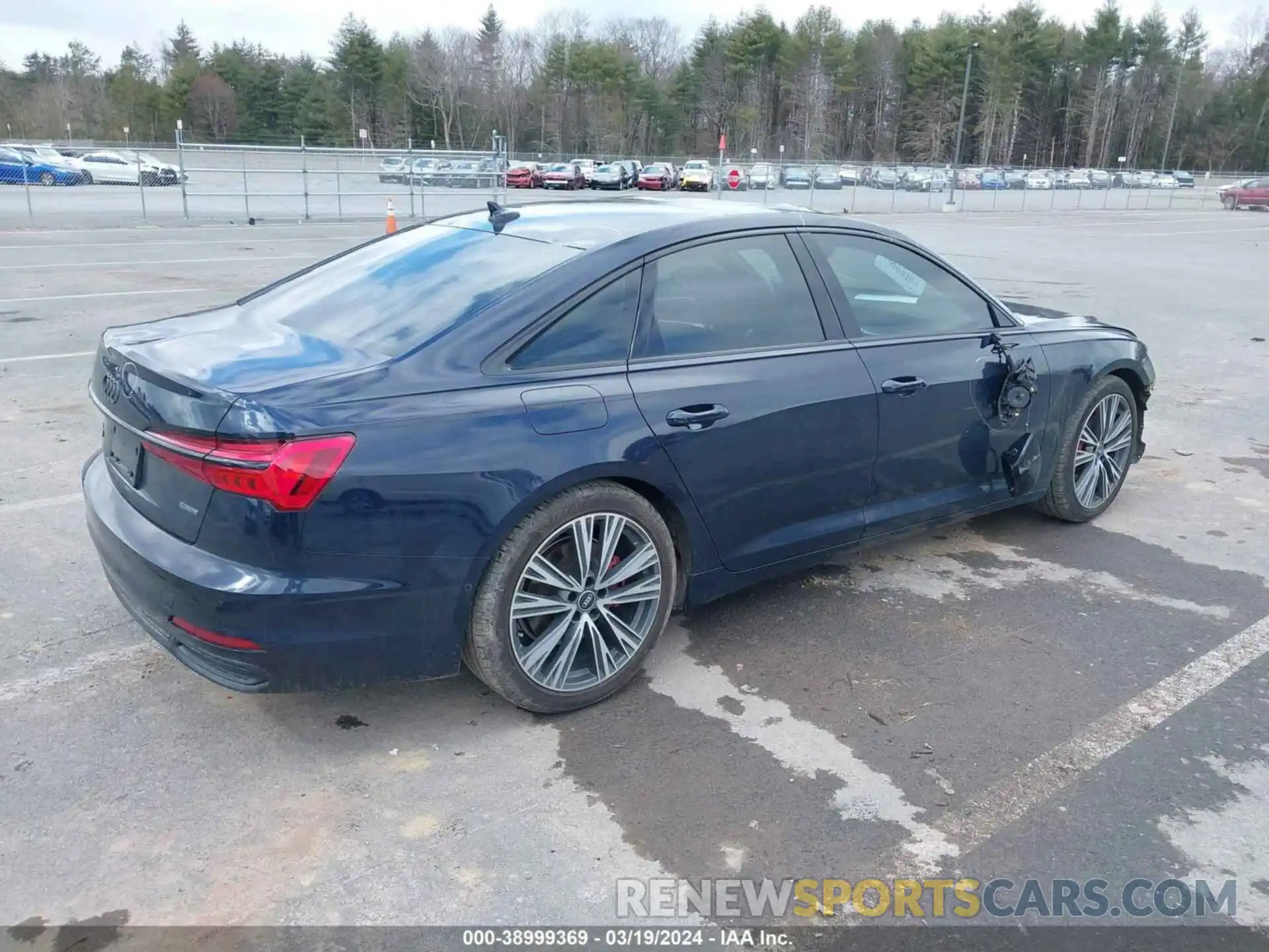 4 Photograph of a damaged car WAUD3AF29MN047718 AUDI A6 2021