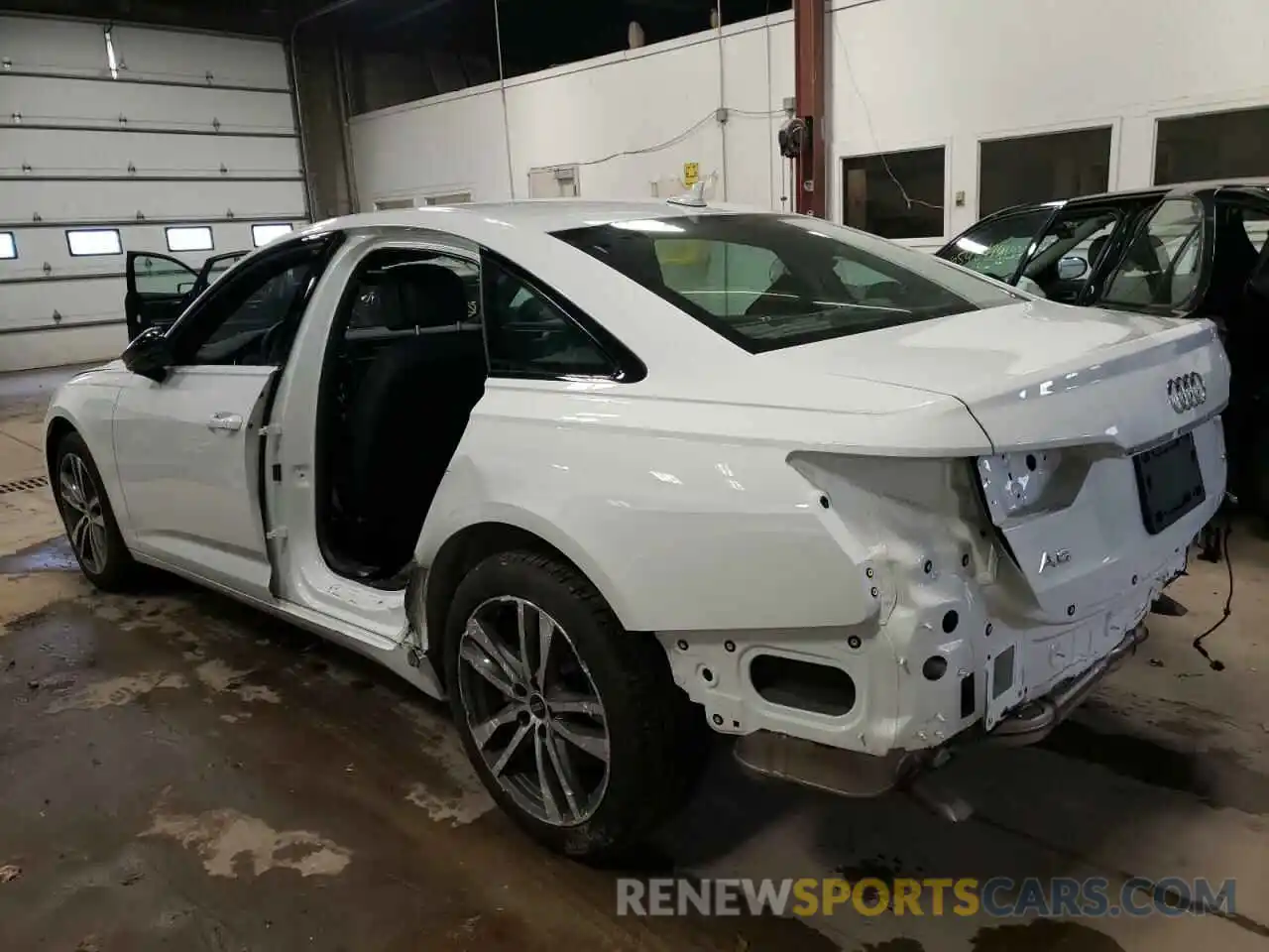 3 Photograph of a damaged car WAUE3AF24MN046822 AUDI A6 2021