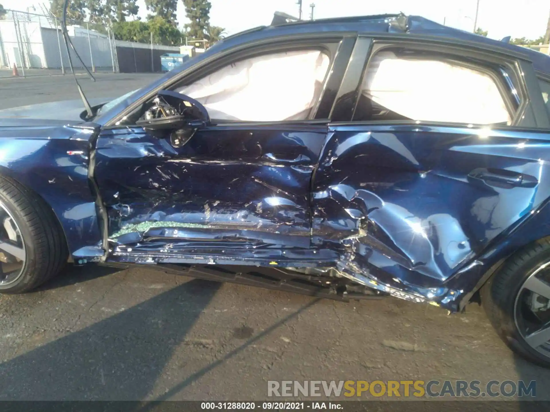 6 Photograph of a damaged car WAUL2AF23MN049897 AUDI A6 2021