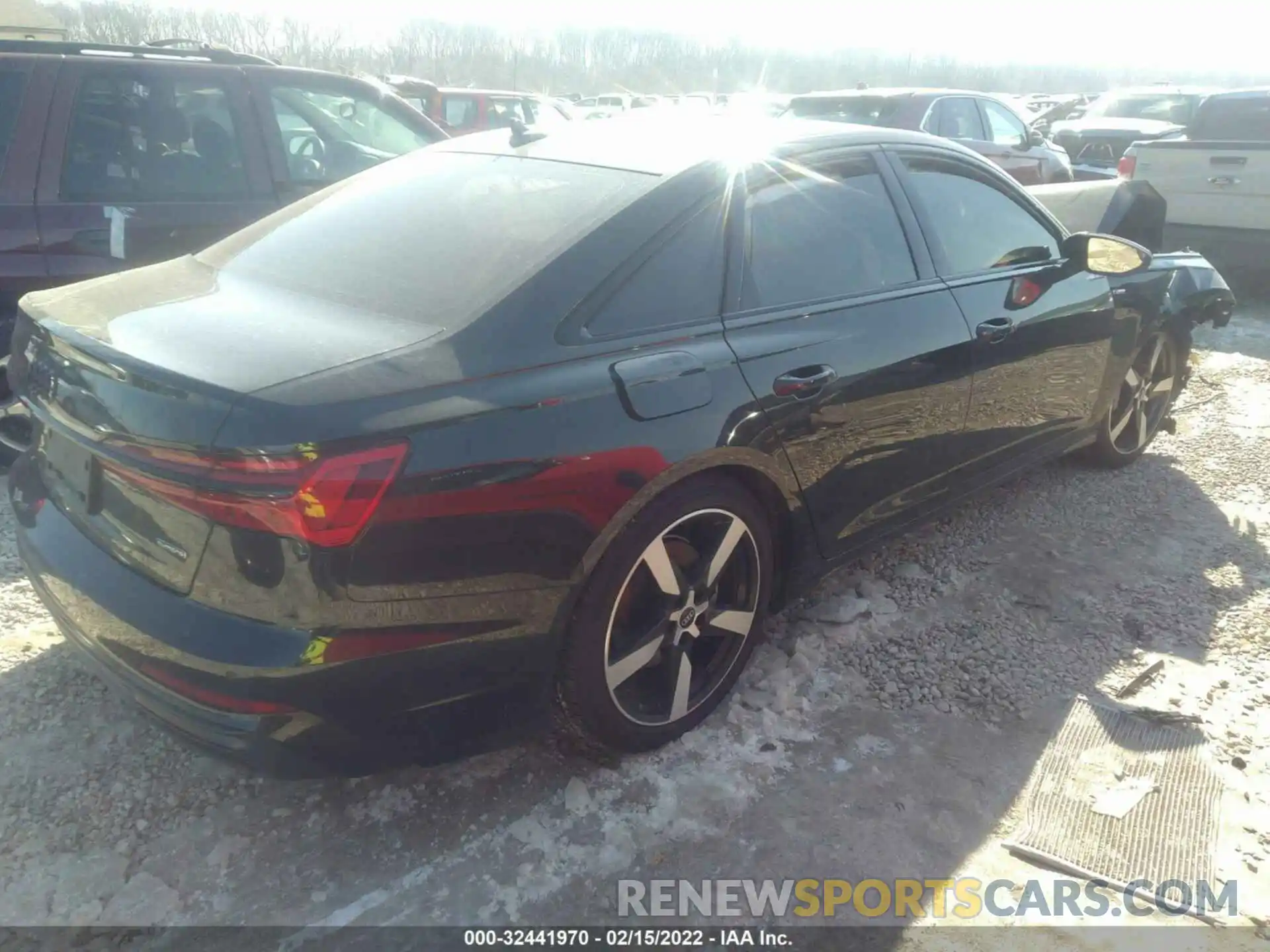 4 Photograph of a damaged car WAUM2AF21MN046033 AUDI A6 2021