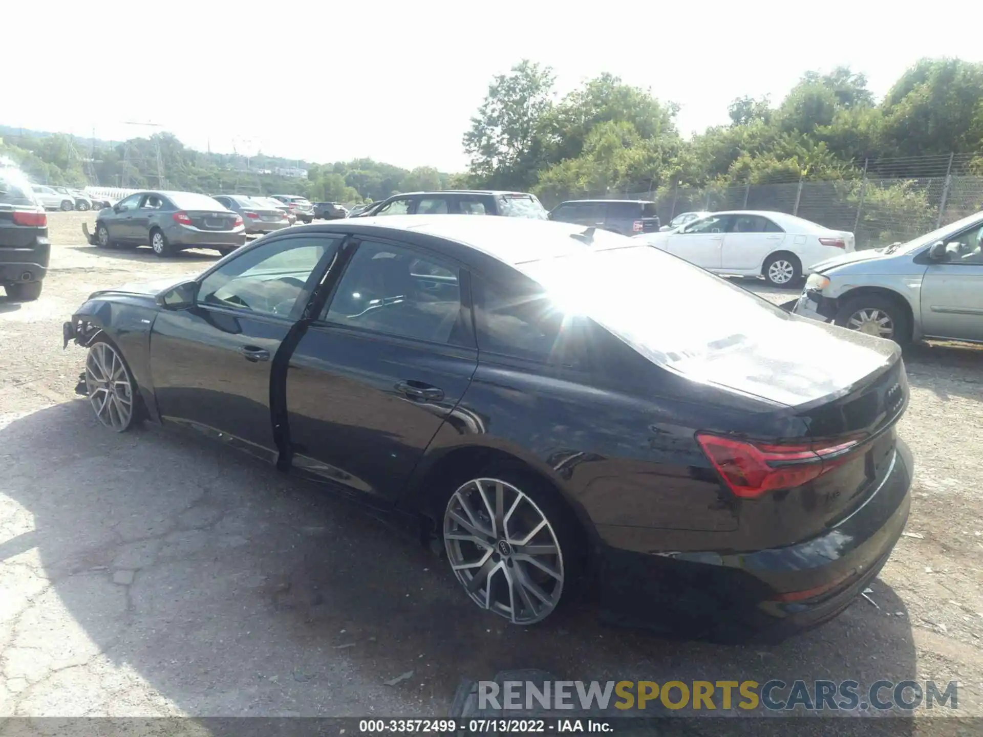 3 Photograph of a damaged car WAUL2BF20NN014189 AUDI A6 2022