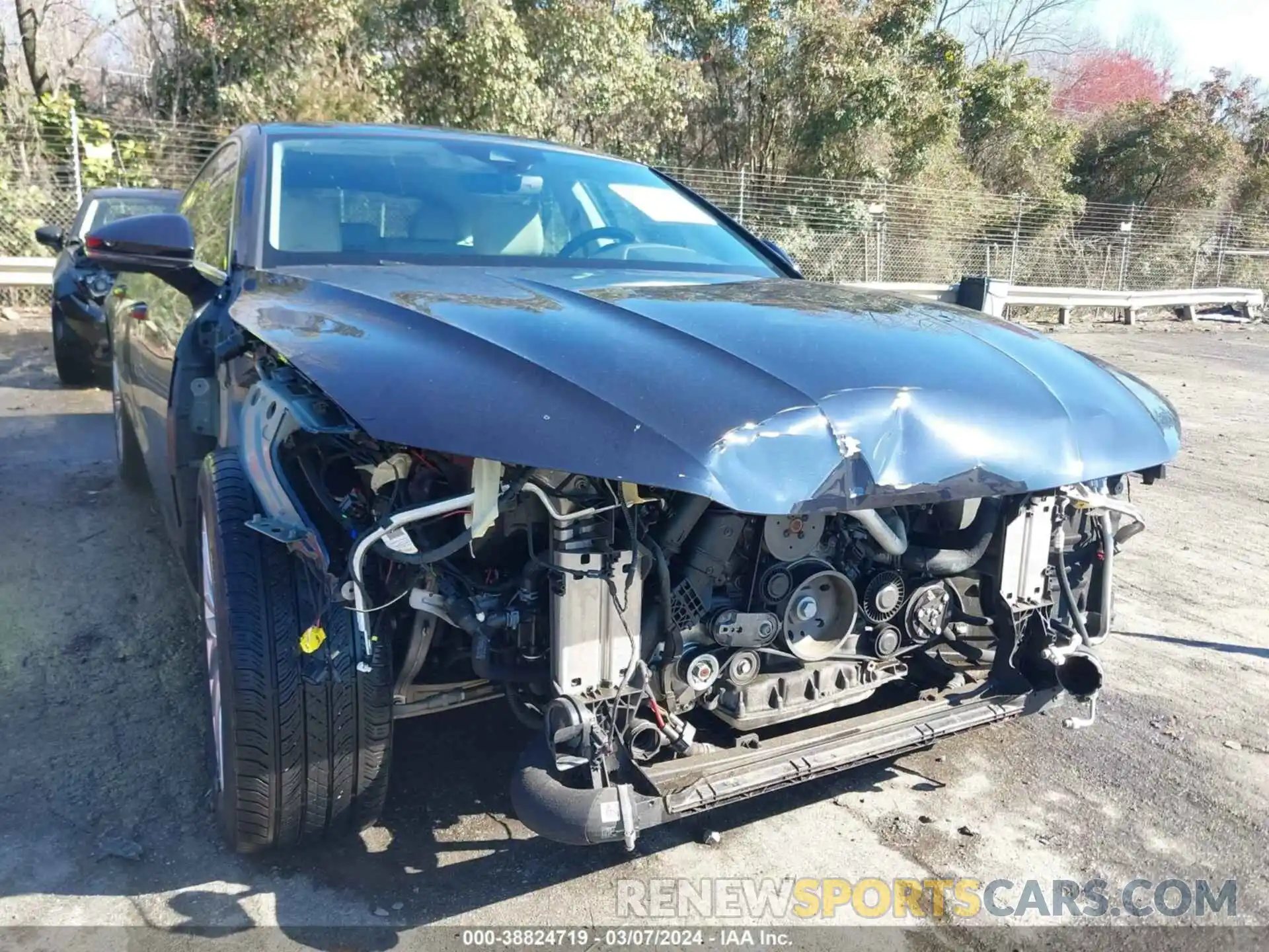 6 Photograph of a damaged car WAUR2AF21KN053129 AUDI A7 2019