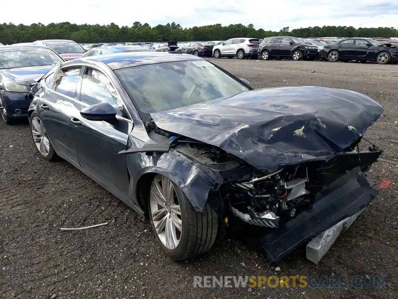 1 Photograph of a damaged car WAUR2AF27KN053913 AUDI A7 2019