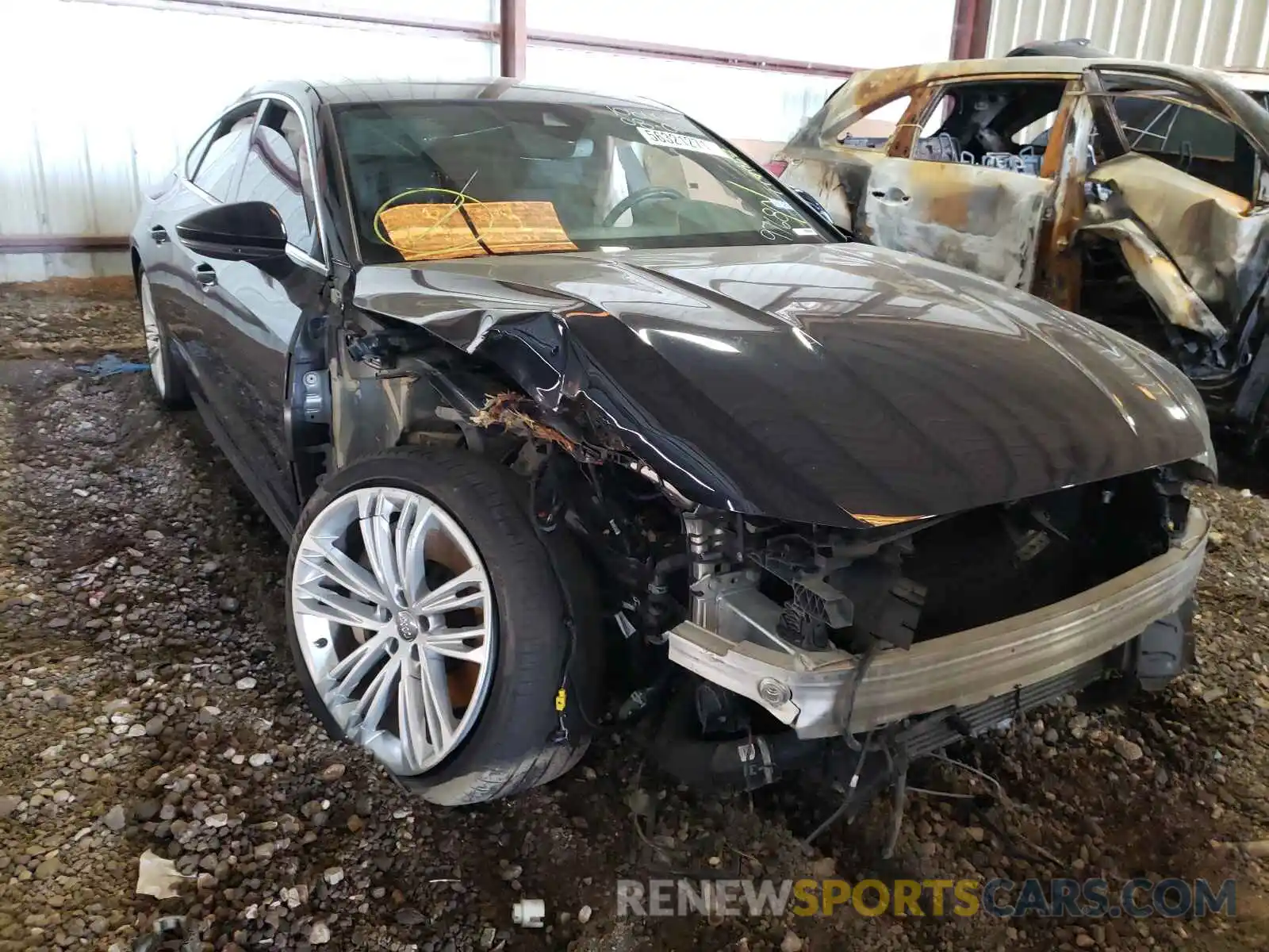 1 Photograph of a damaged car WAUU2AF21KN119768 AUDI A7 2019