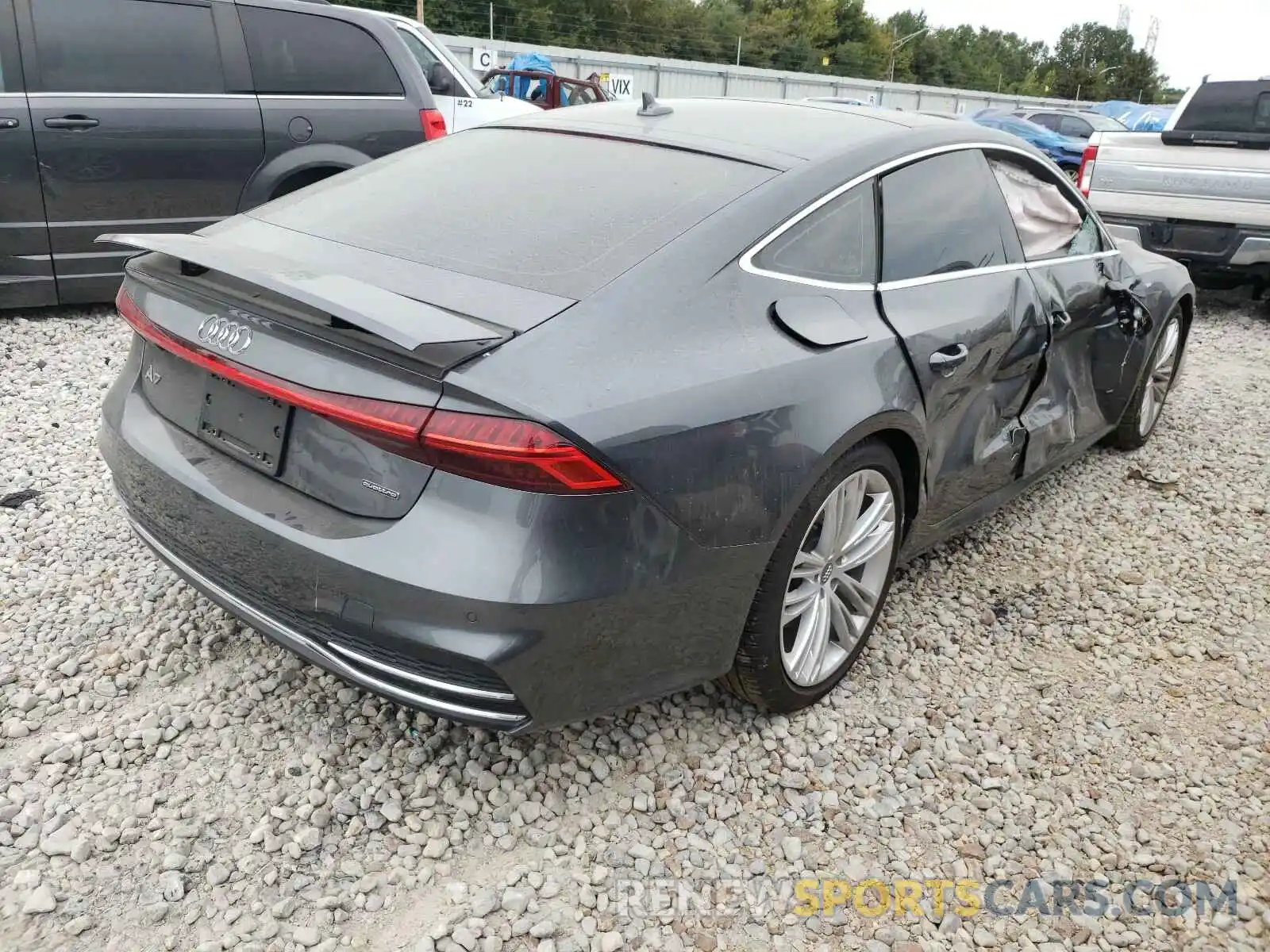 4 Photograph of a damaged car WAUU2AF22KN127653 AUDI A7 2019