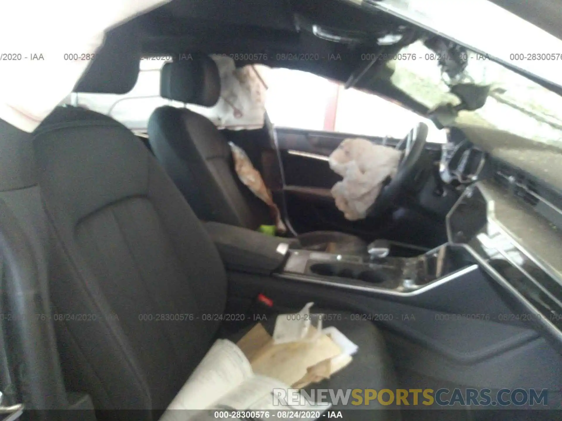 5 Photograph of a damaged car WAUU2AF27KN058653 AUDI A7 2019