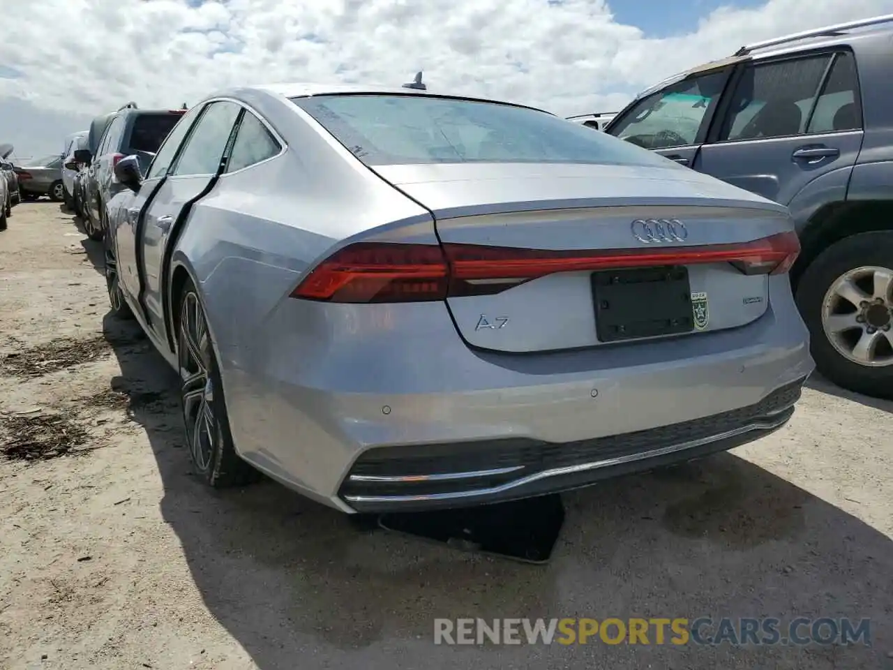 3 Photograph of a damaged car WAUV2AF23KN038596 AUDI A7 2019