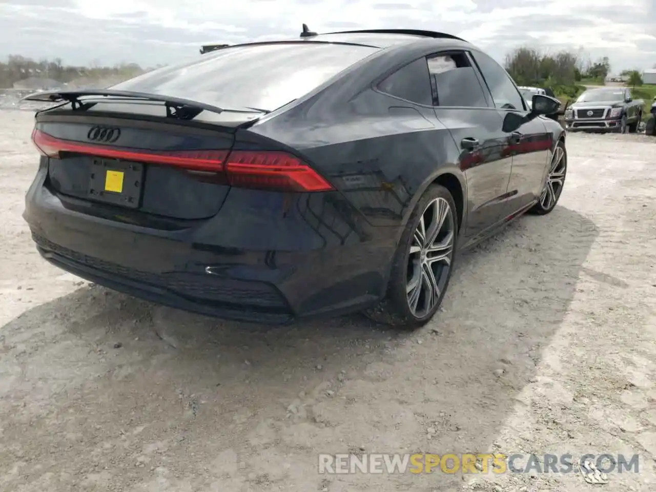 4 Photograph of a damaged car WAUV2AF26KN112450 AUDI A7 2019