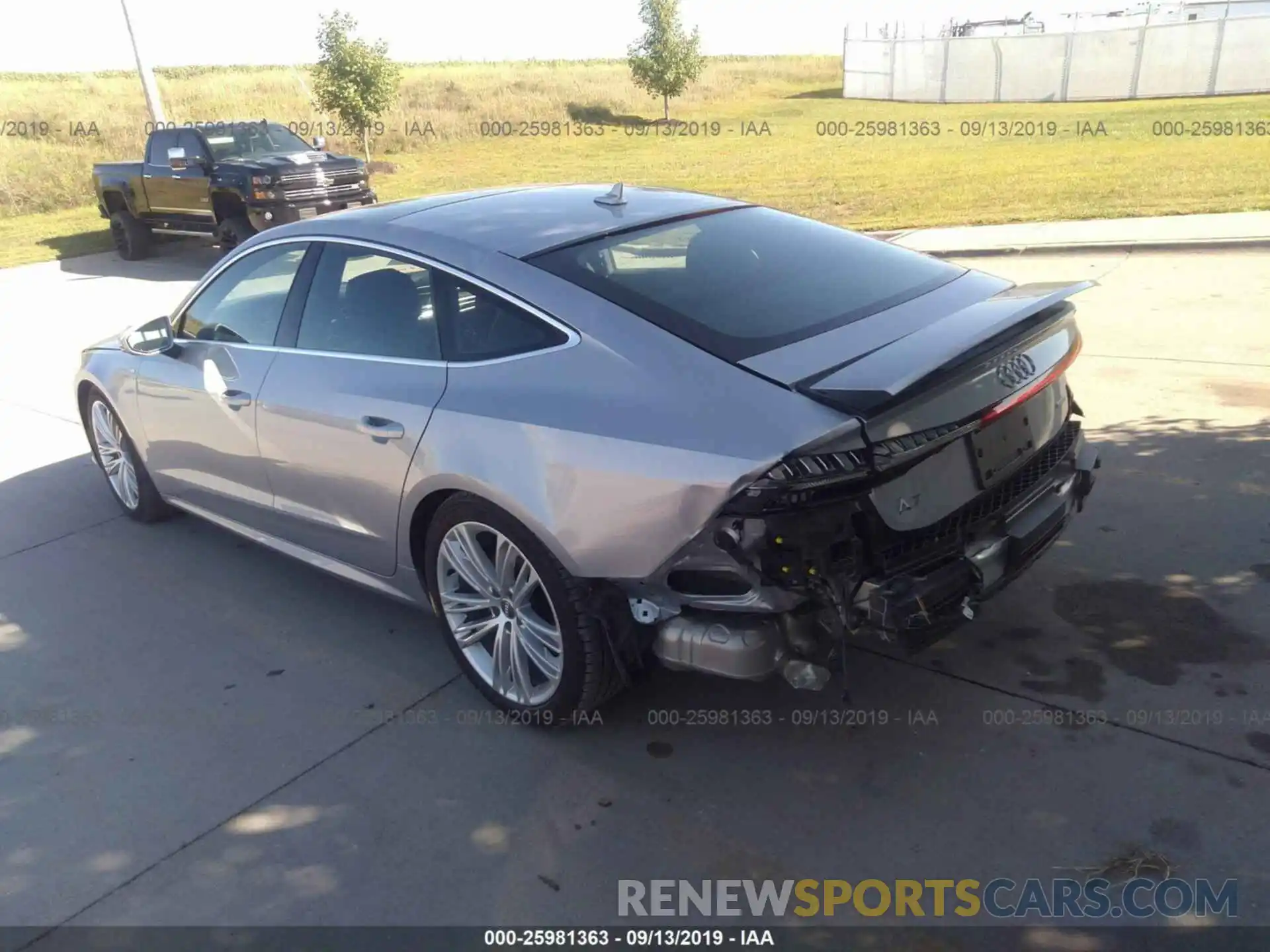 3 Photograph of a damaged car WAUV2AF27KN053540 AUDI A7 2019