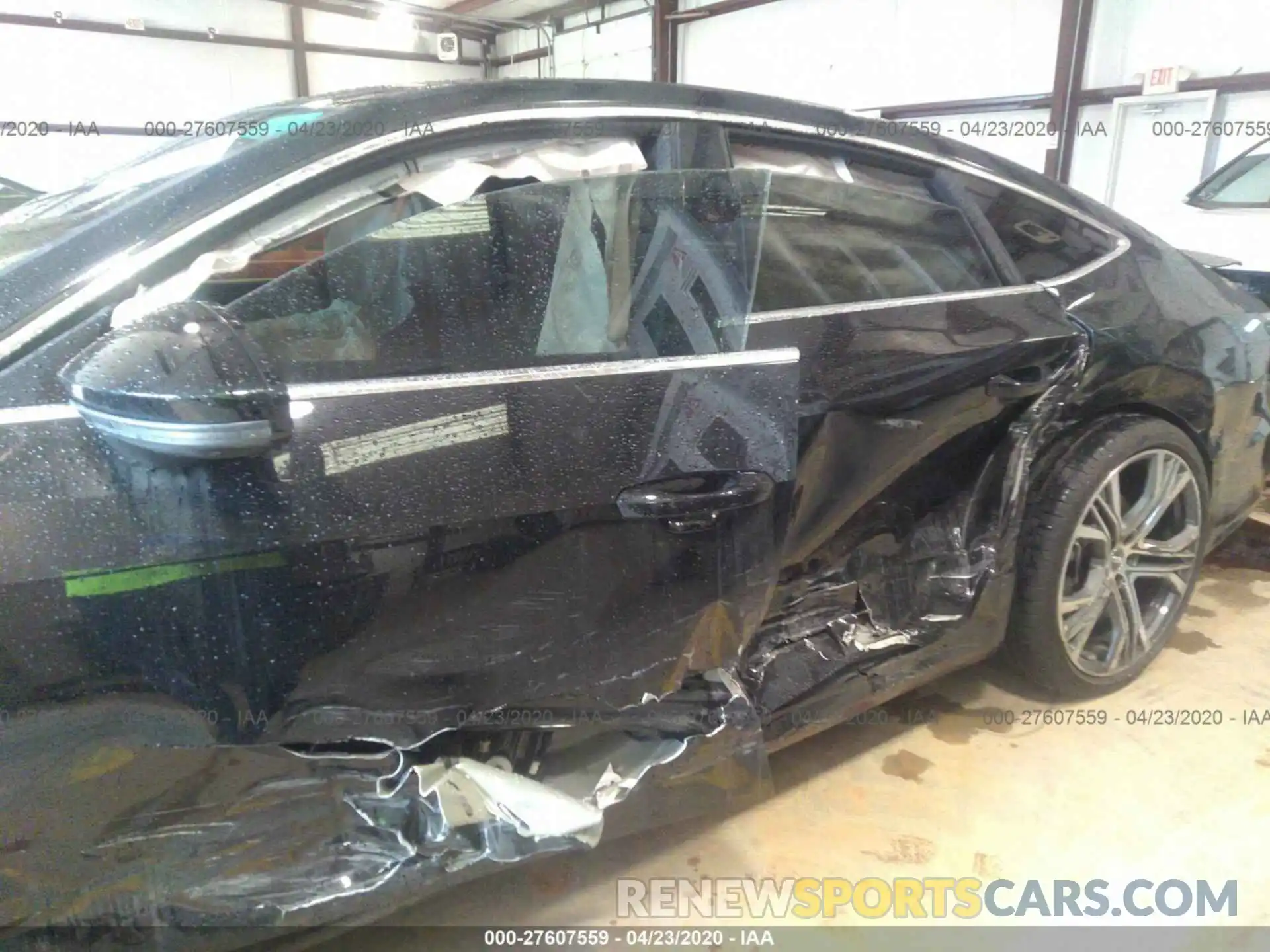 6 Photograph of a damaged car WAUV2AF28KN089706 AUDI A7 2019