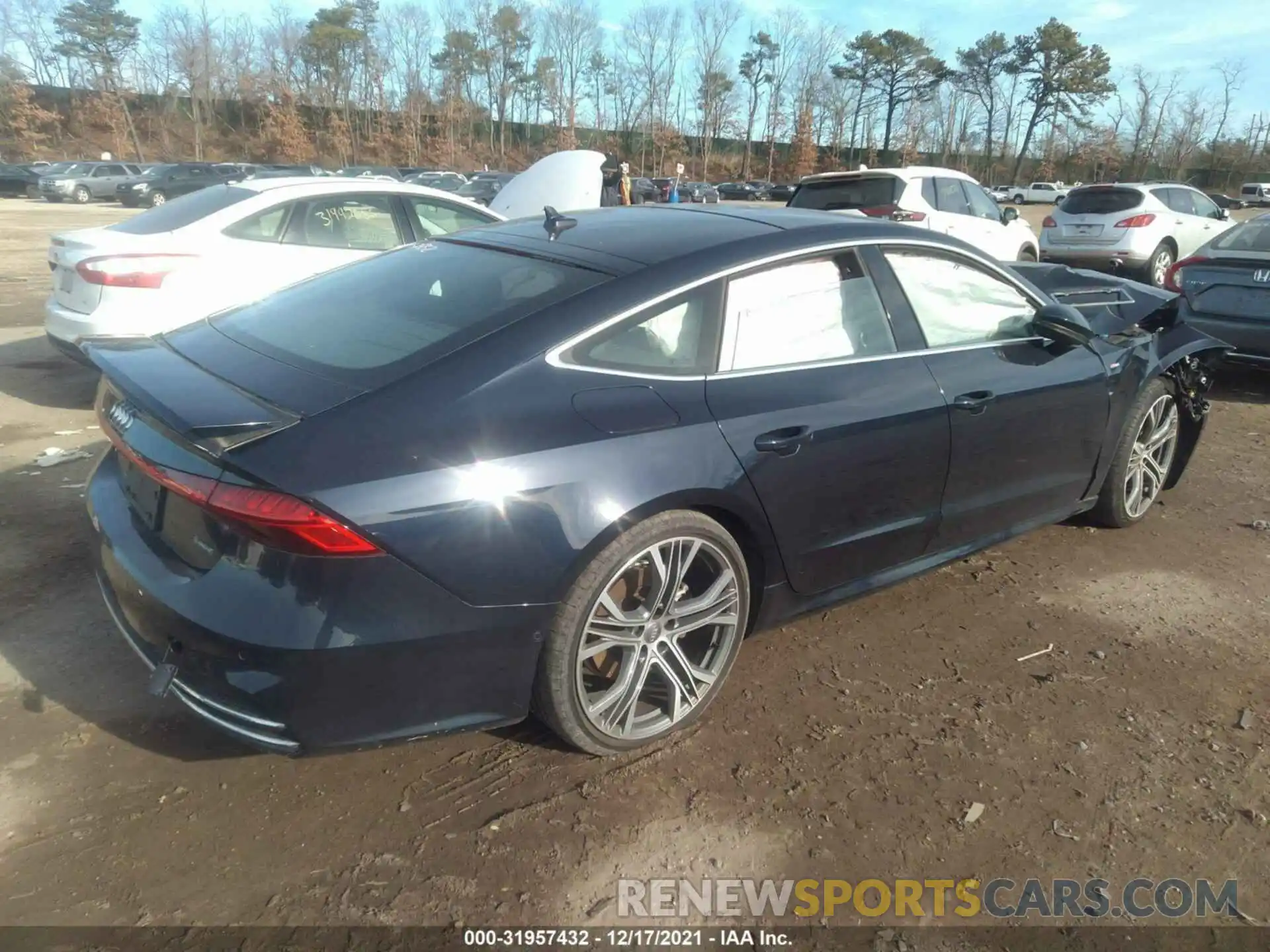 4 Photograph of a damaged car WAUV2AF29KN027277 AUDI A7 2019