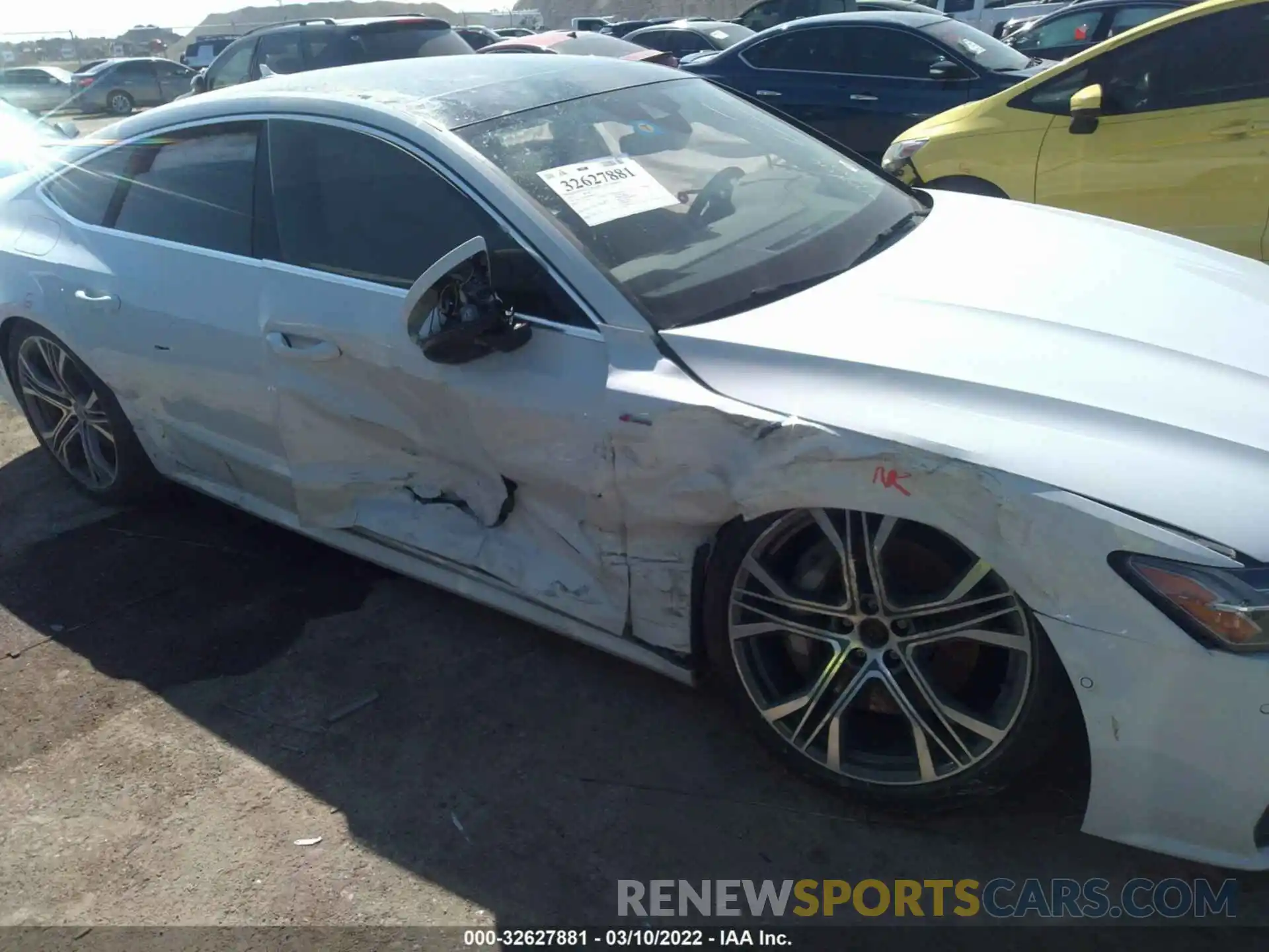 6 Photograph of a damaged car WAUV2AF29KN082103 AUDI A7 2019