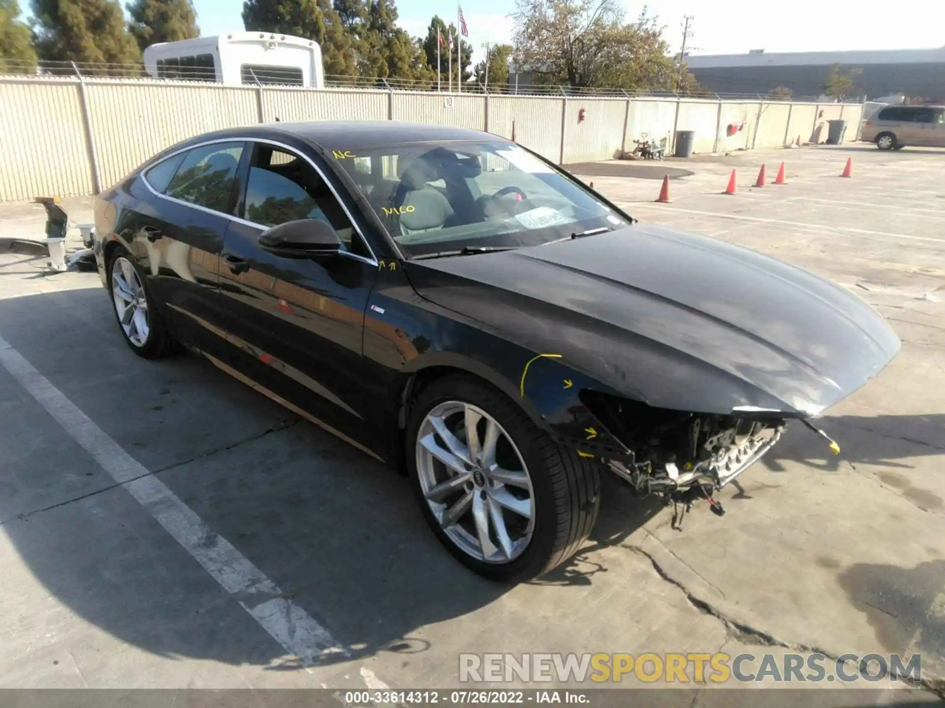 1 Photograph of a damaged car WAUV2AF2XMN046245 AUDI A7 2021