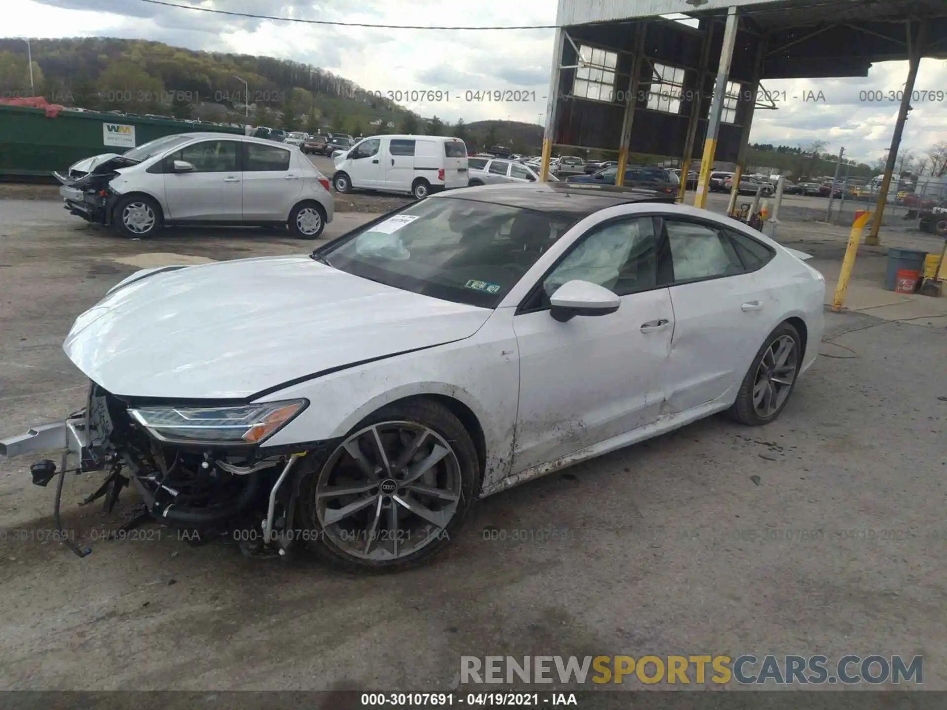 2 Photograph of a damaged car WAUV2BF28MN049201 AUDI A7 2021