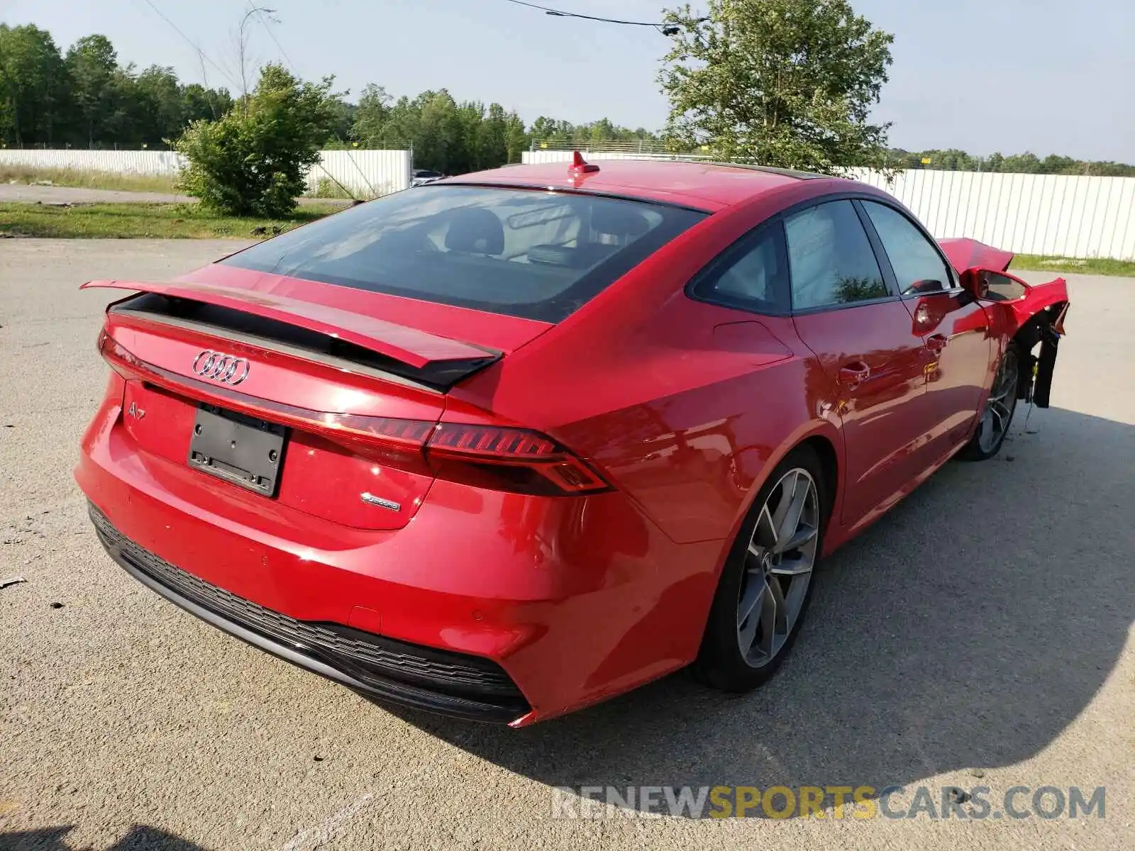 2 Photograph of a damaged car WAUV2BF2XMN010593 AUDI A7 2021