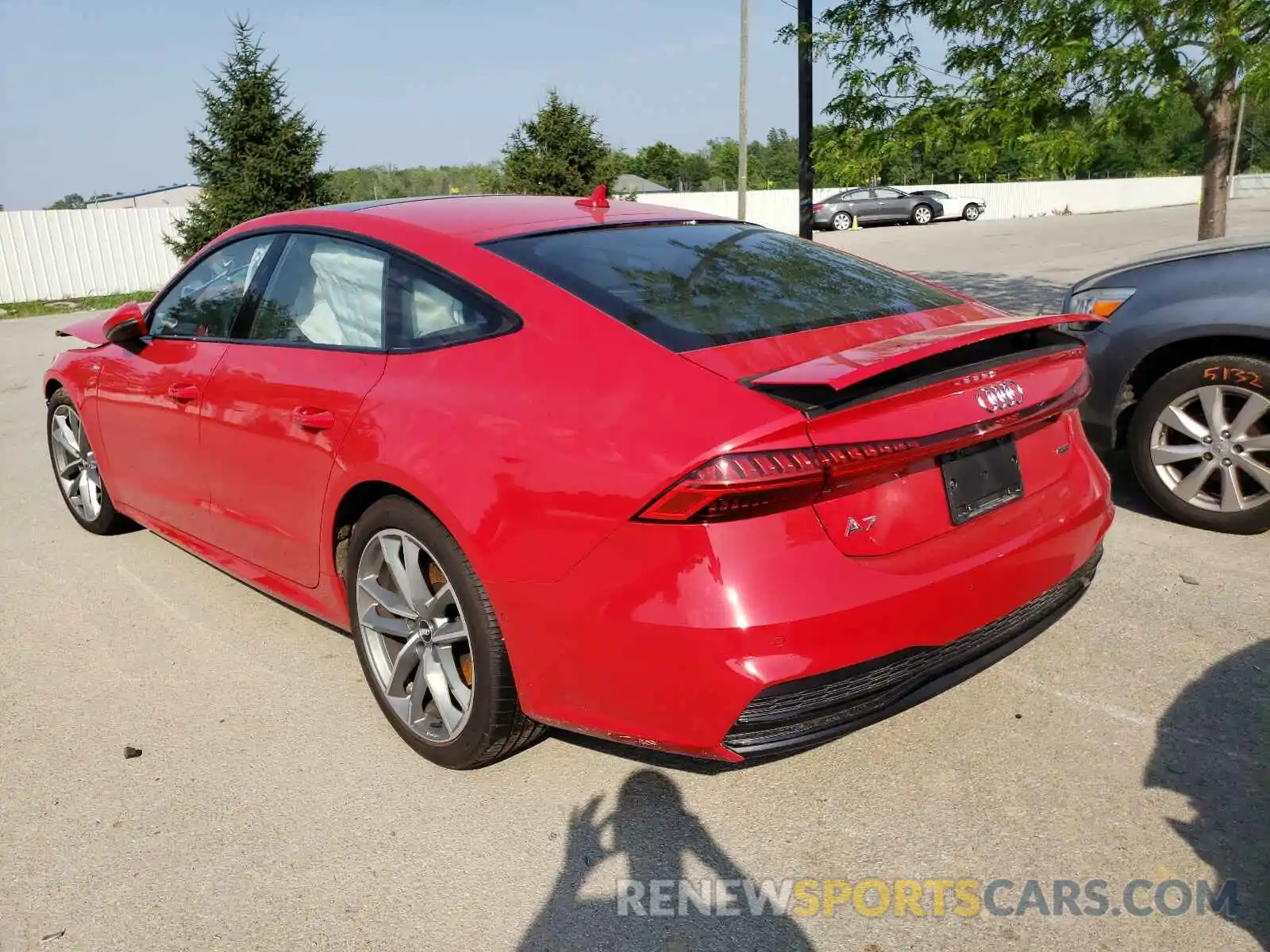 3 Photograph of a damaged car WAUV2BF2XMN010593 AUDI A7 2021