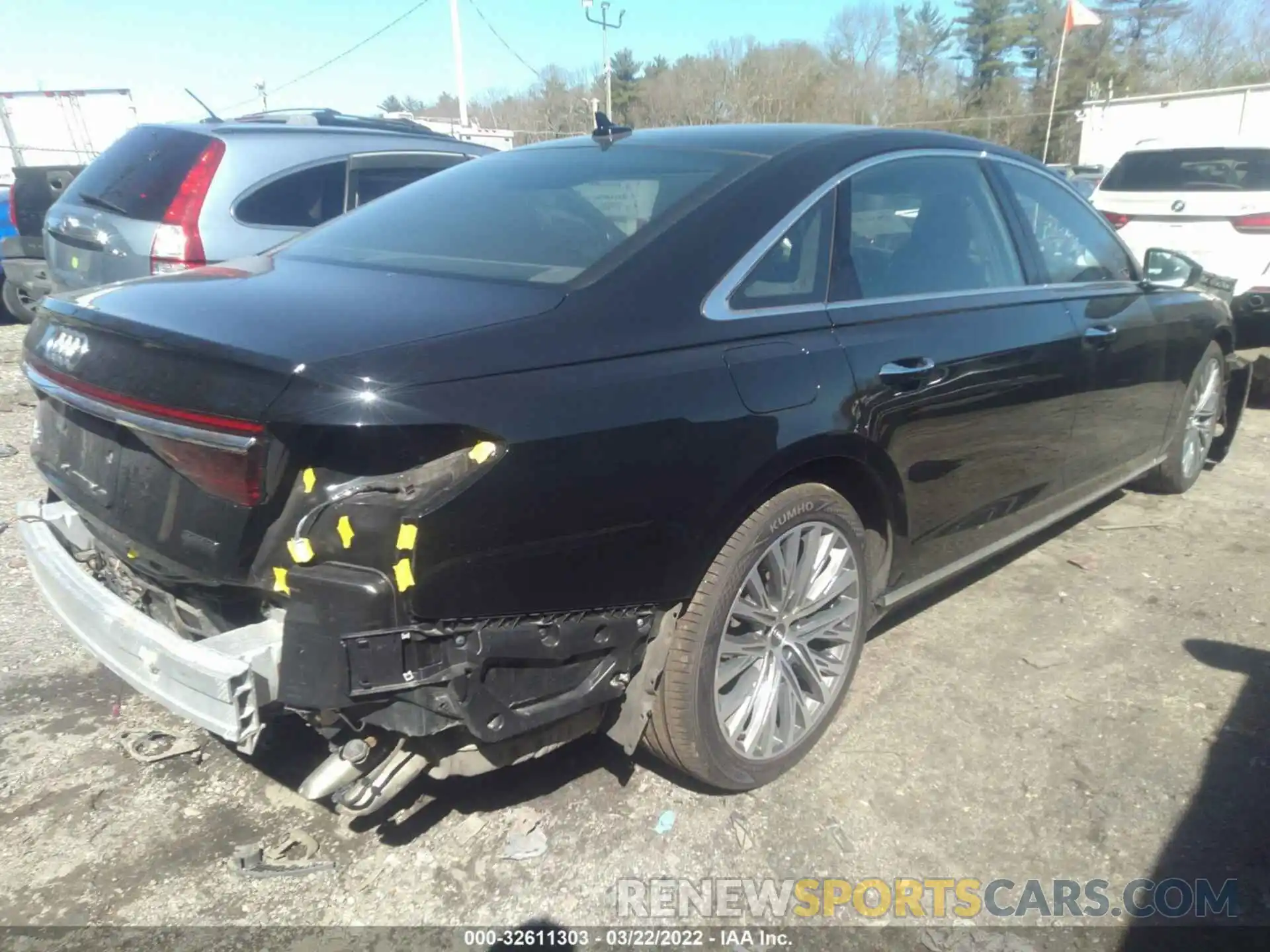 4 Фотография поврежденного автомобиля WAU8DAF80KN002456 AUDI A8 2019