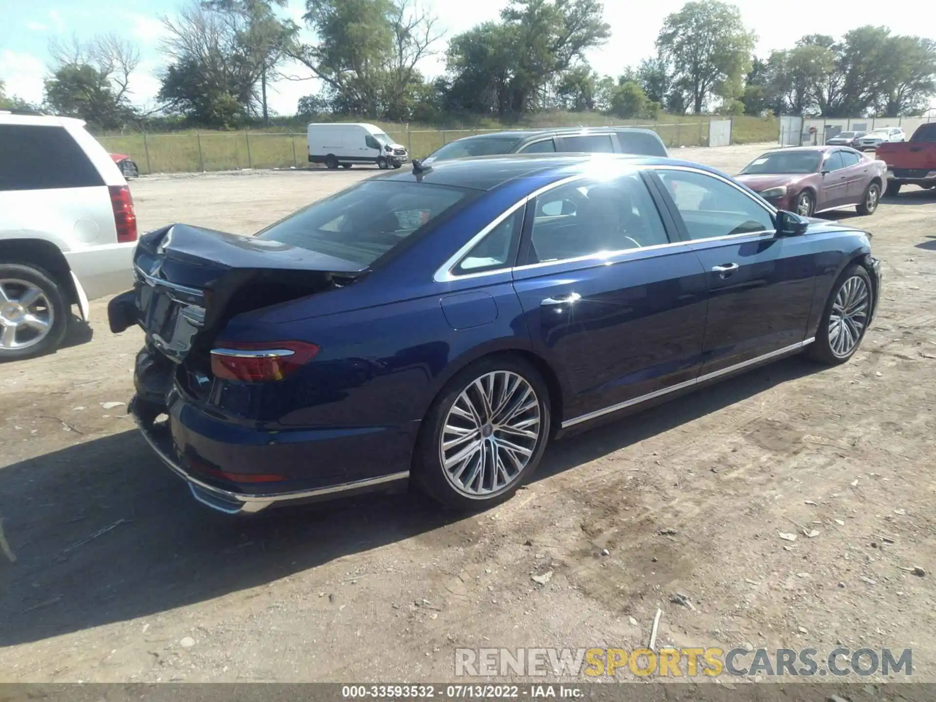 4 Photograph of a damaged car WAU8DAF80KN007396 AUDI A8 2019