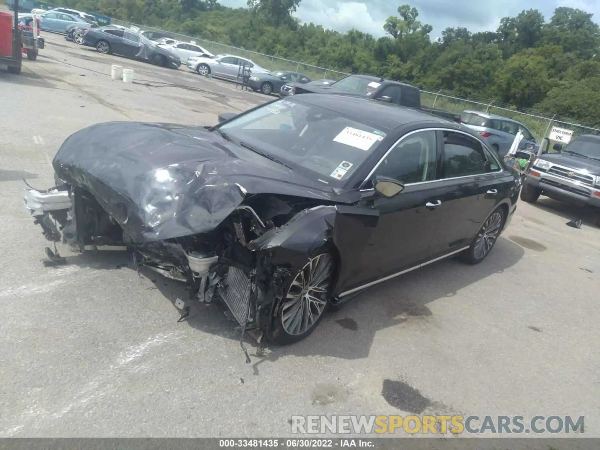 2 Photograph of a damaged car WAU8DAF81KN018052 AUDI A8 2019