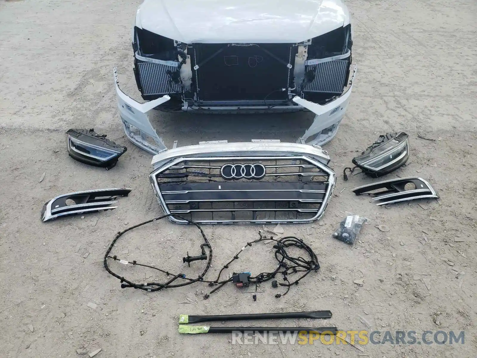 9 Photograph of a damaged car WAU8DAF81KN018410 AUDI A8 2019