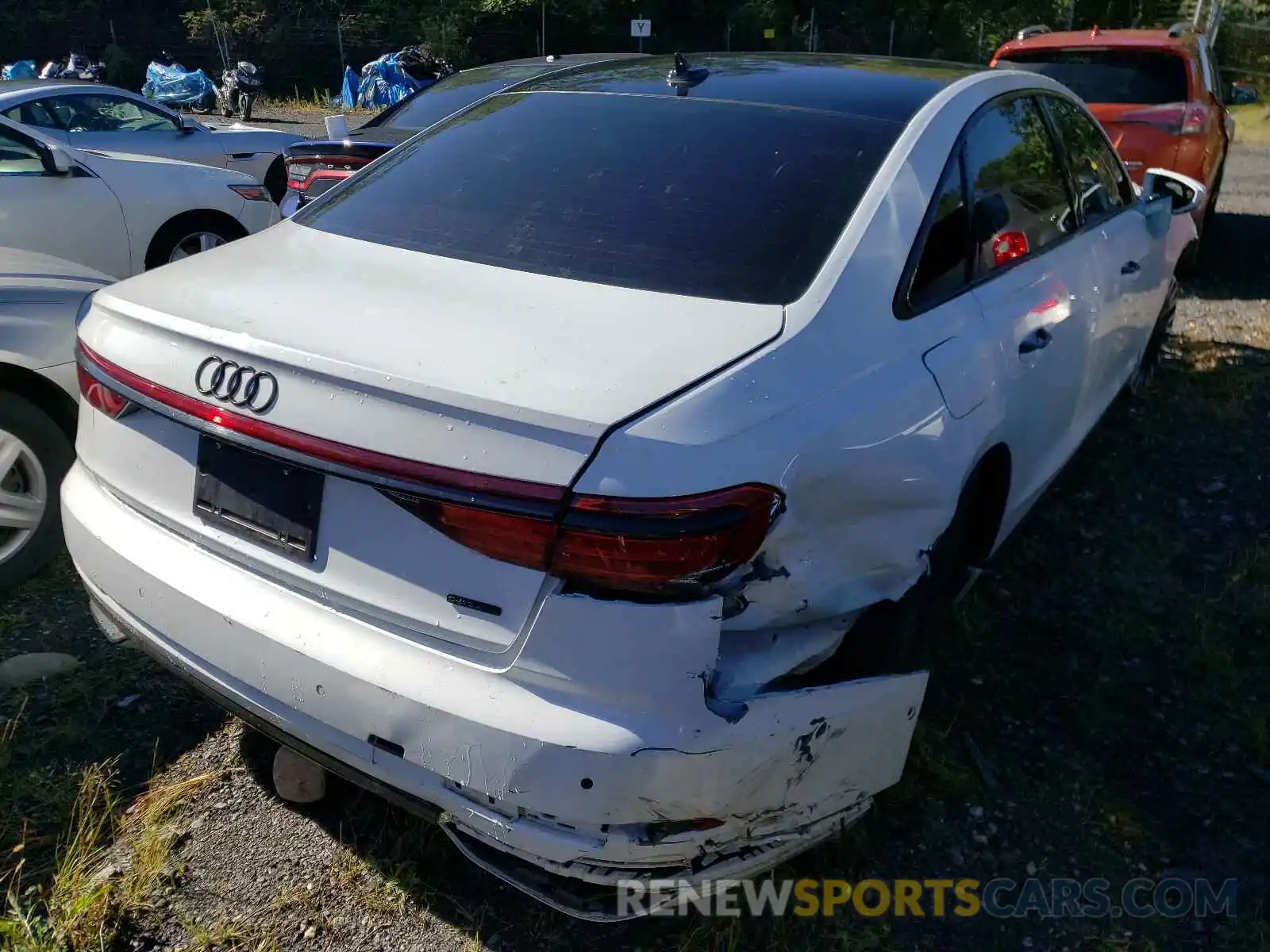 4 Photograph of a damaged car WAU8DAF82KN003995 AUDI A8 2019