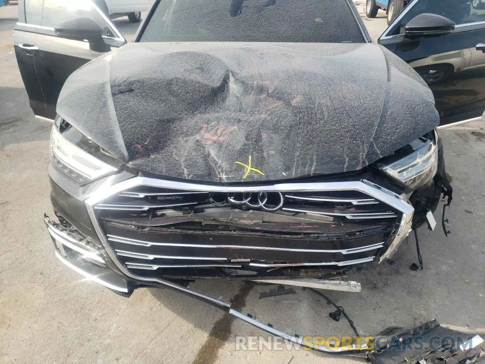 7 Photograph of a damaged car WAU8DAF82KN011367 AUDI A8 2019