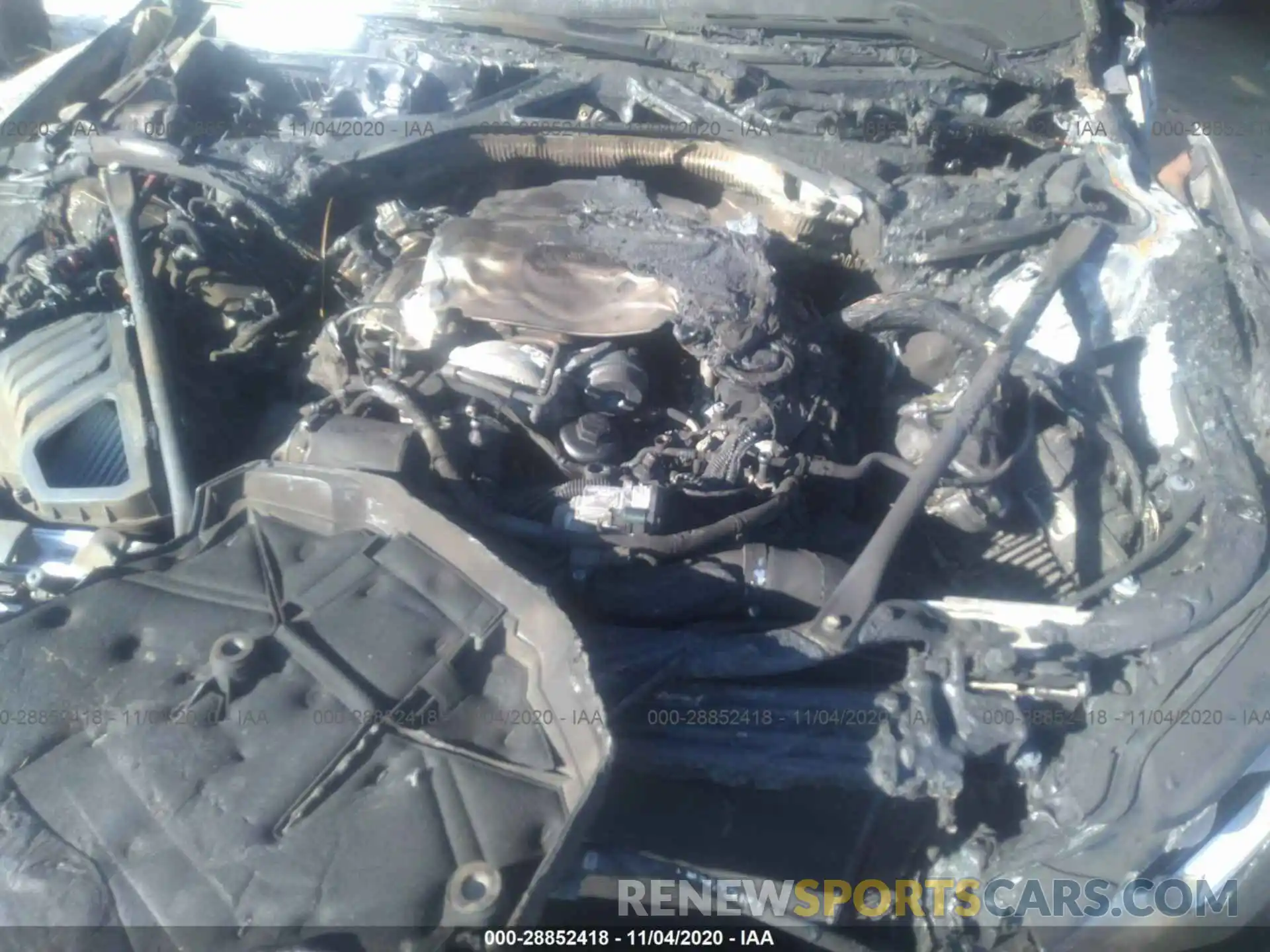 10 Photograph of a damaged car WAU8DAF82KN019310 AUDI A8 2019