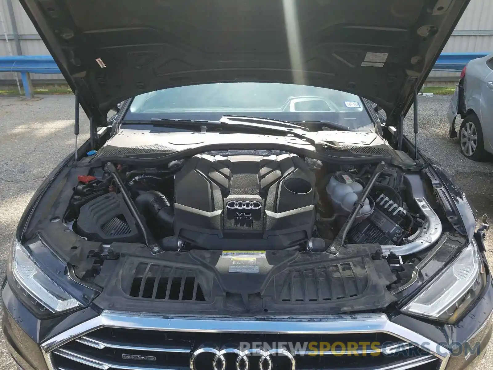 7 Photograph of a damaged car WAU8DAF85KN003084 AUDI A8 2019