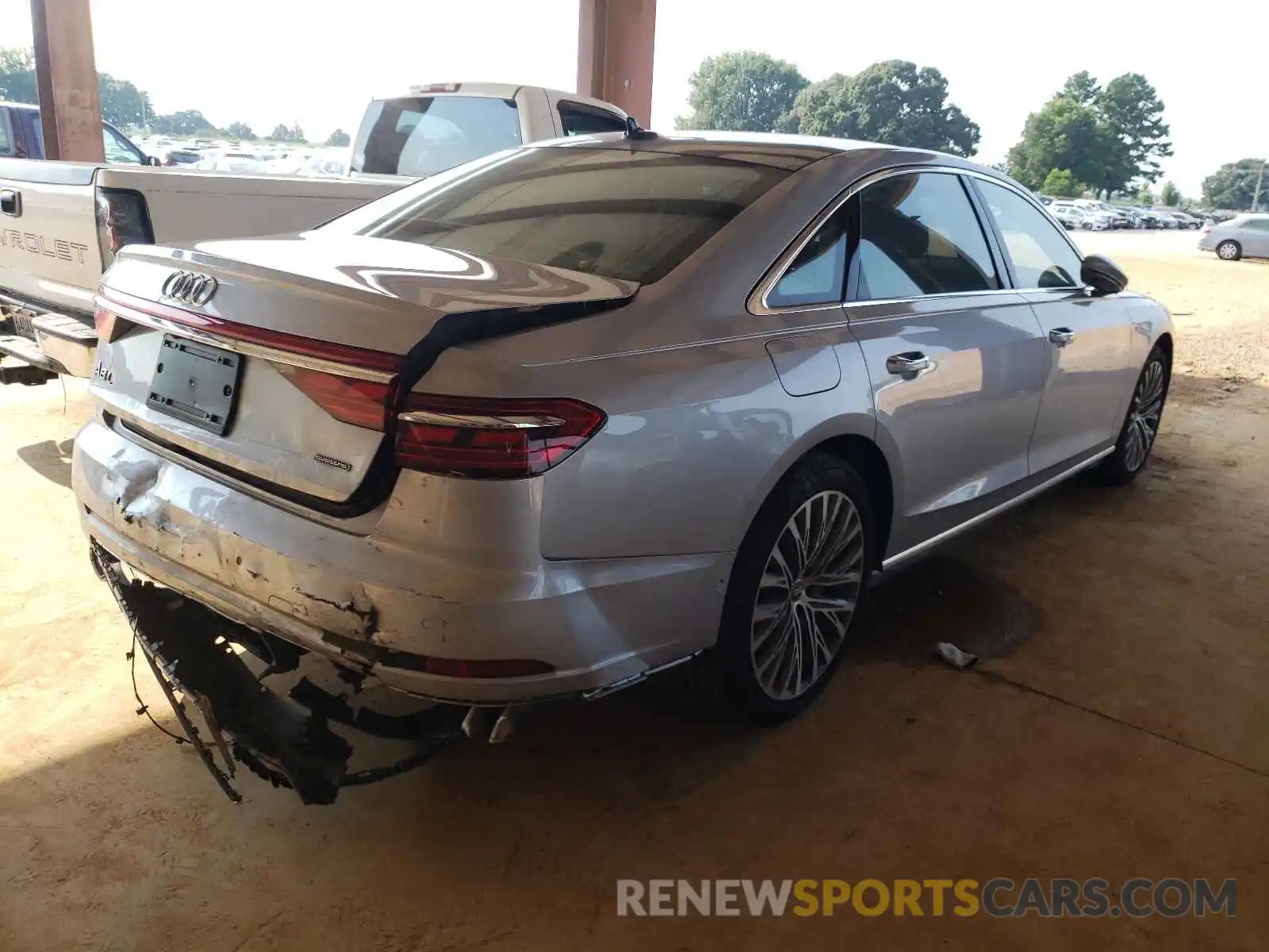 4 Photograph of a damaged car WAU8DAF86KN023070 AUDI A8 2019