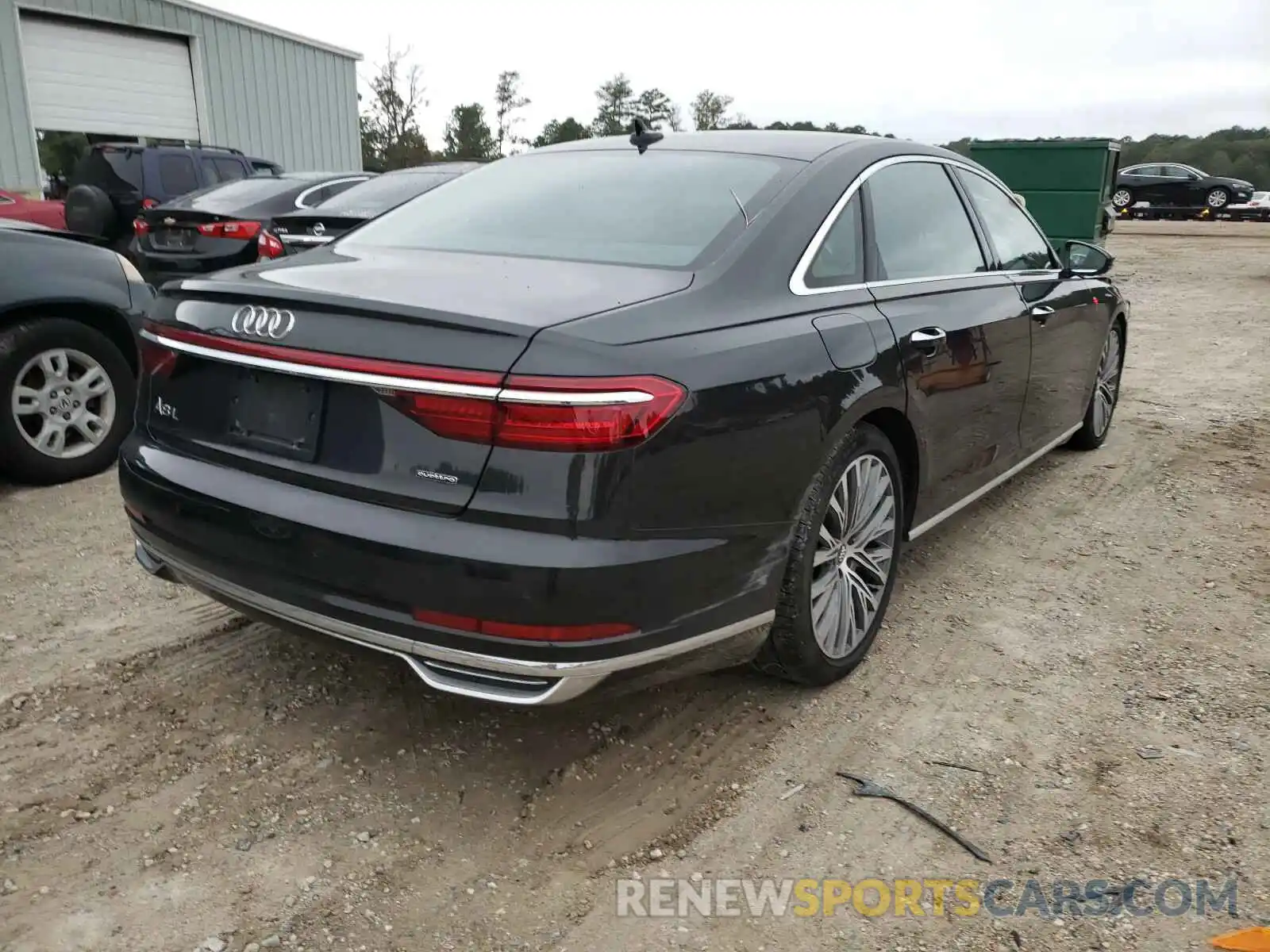 4 Фотография поврежденного автомобиля WAU8DAF88KN004780 AUDI A8 2019